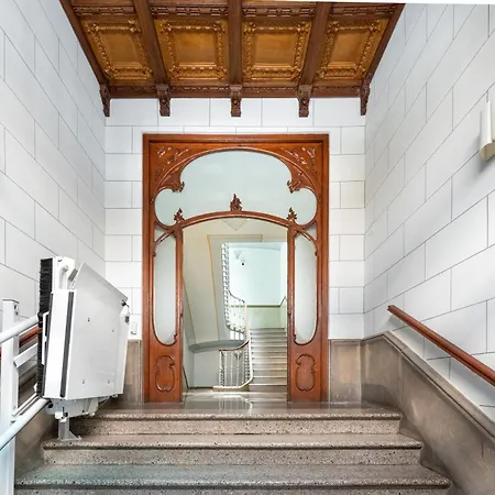Luxury San Anton Apartment *